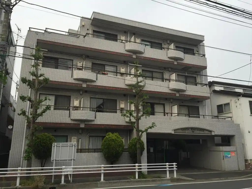 ユタカローズガーデン 外観
